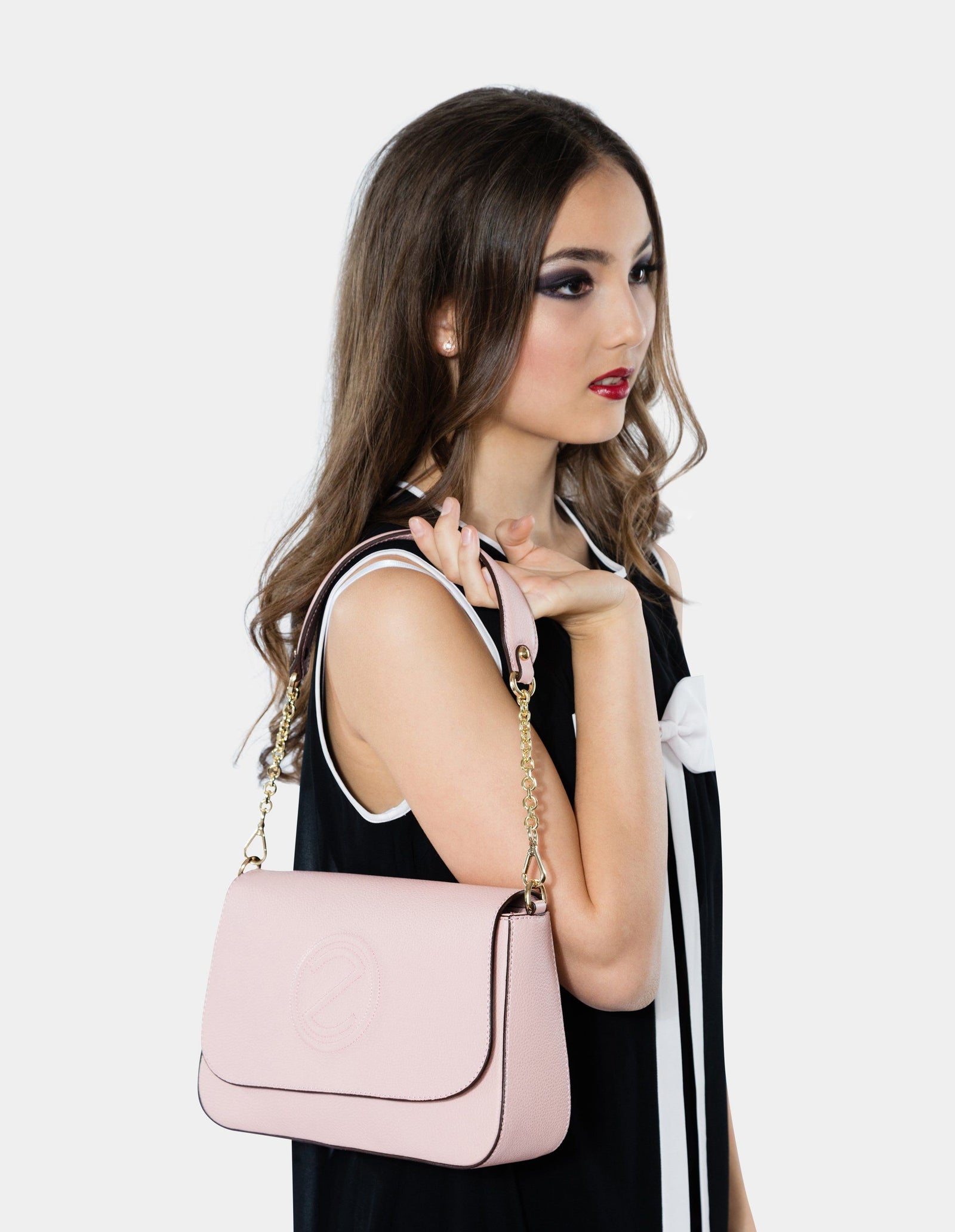 ショルダーバッグ・ポシェット KYLIAN Rose Nylon 2color rose nylon shoulder bag Pink Water Resistant Nylon Messenger Bag - Shoulder Bag